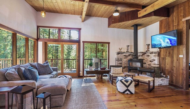 Deer Ranch, A Modern Redwood Sanctuary in Occidental