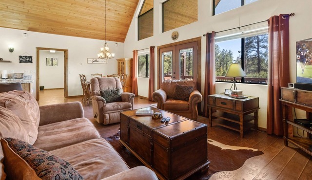 Deer Ridge Retreat | XL Deck Fireplace Pets OK