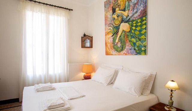 Delightful 2 BEDR-2 BATH Apt with Access to Rooftop Garden - EP9U