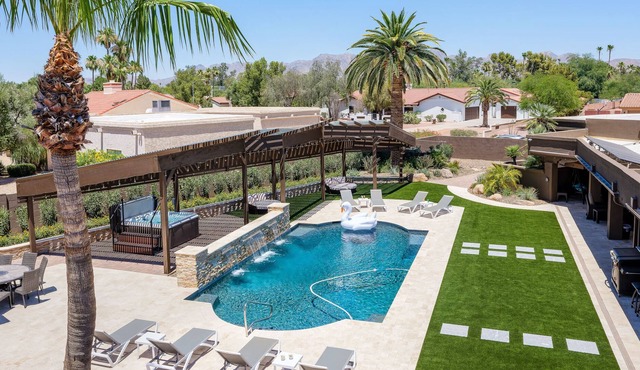Desert Haven by GoodNight Stay| 7 BR Mansion - Pool & Spa