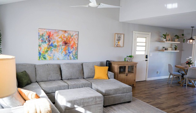 Desert Oasis in Old Town Scottsdale: 3BR, 2BA with Resort-Style Pool