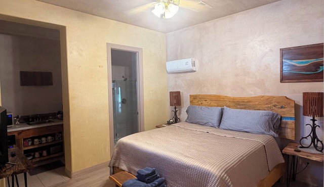 Desert Studio Apt. Located 5 Minutes East of I-10: Serene Comfort