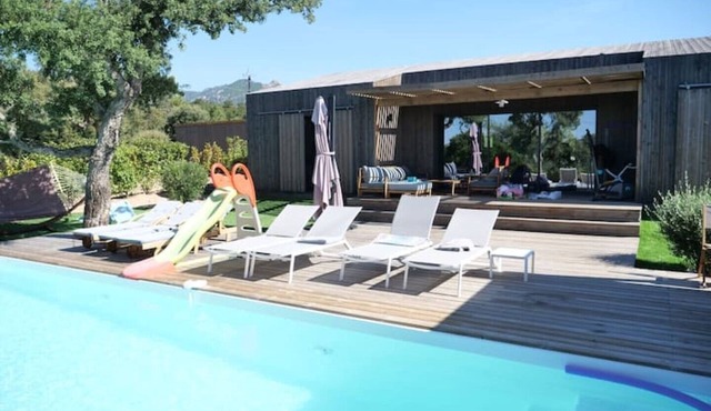 DI SOGNI - Villa d'Archi, 8 pax, heated pool