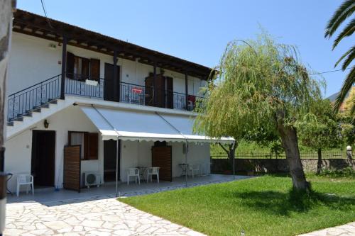 Dimitra Studios Nidri