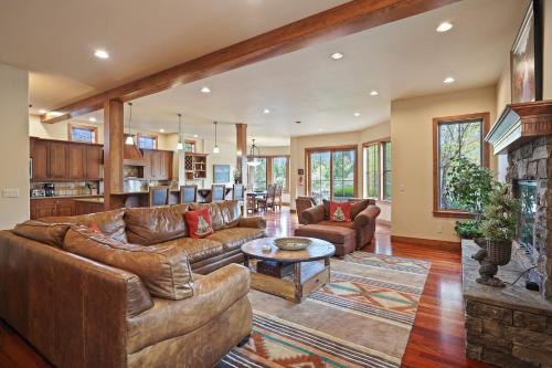 Drake Park Villa home