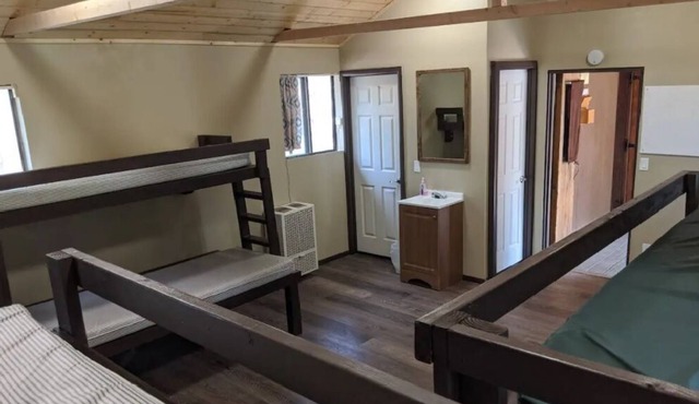 E4 Fresh Cool Mountain Air Glamping Forest
