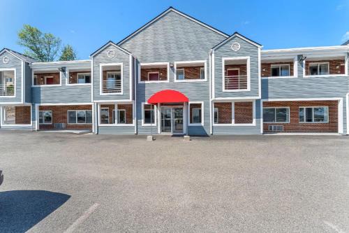 Econo Lodge Cranston - Providence