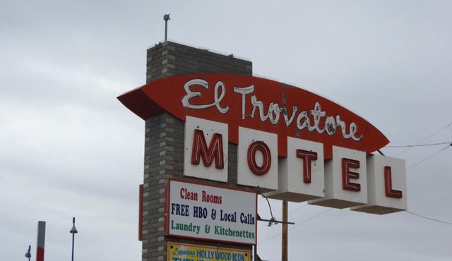 El Trovatore Motel