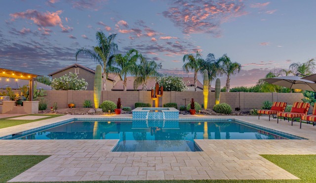 Elite Oasis! Stunning Heated Pool/Spa Home and Backyard!