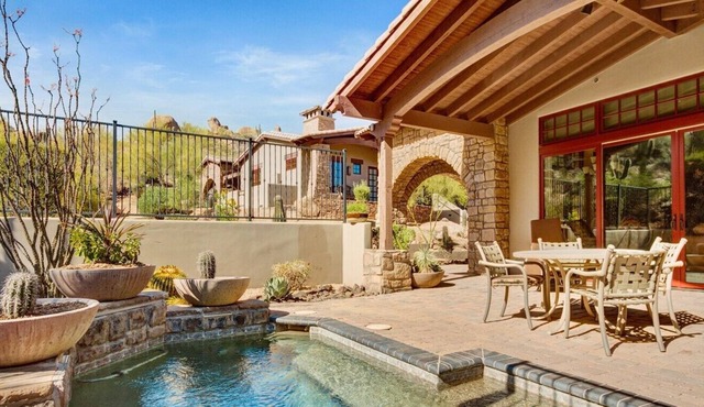 Enjoy the sunny AZ from this luxurious North Scottsdale Villa near Troon Golf