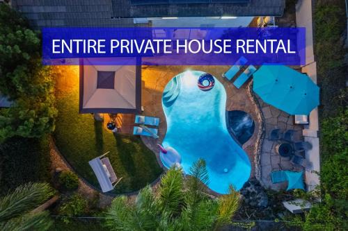 Entire Private House with Hot Tub, King Bed, Garage, Grand View, 3 Bedrooms, Available Now