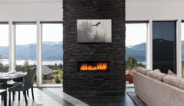 Epic Columbia River views * New Modern Home in the heart of the gorge.