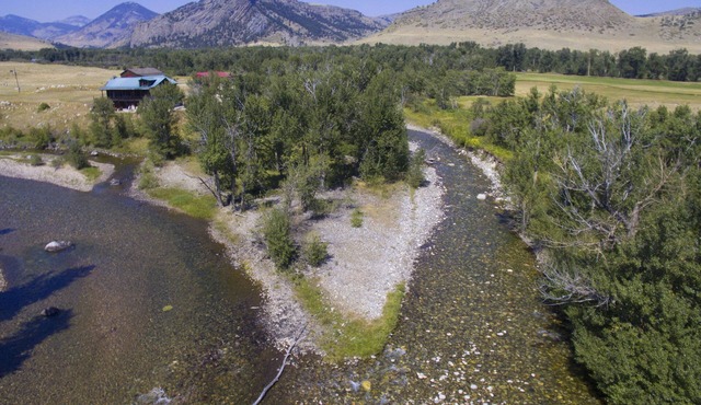 Executive Cabin -1 mile Stillwater River-Guide House-Montana fly fishing