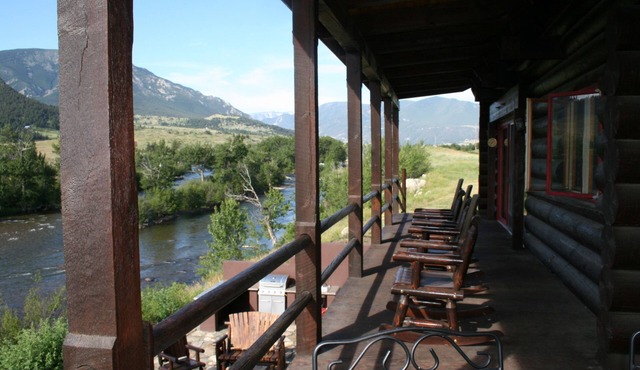 Executive Lodge -1 mile Stillwater River-Two Rivers Lodge-Montana fly fishing