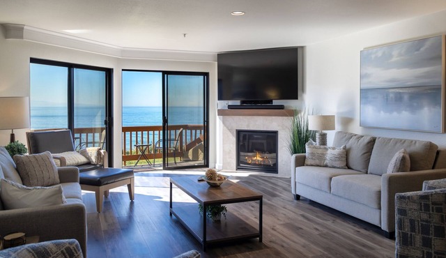 Expansive Ocean Views-Prime Condo at Seascape!