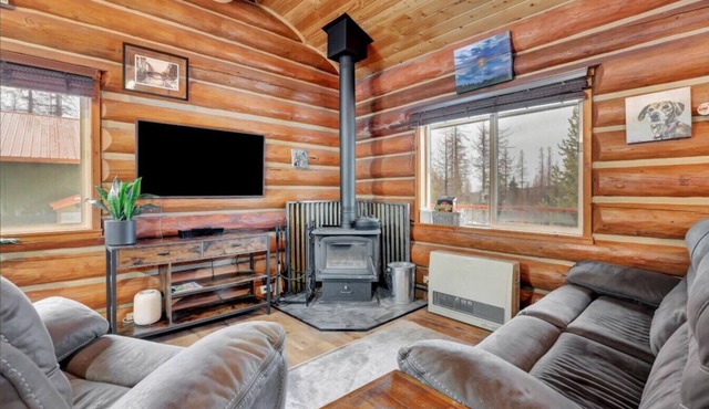 Experience Montana! 3bdr log cabin