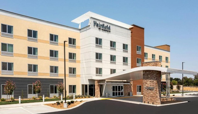 Fairfield Inn & Suites Hanford