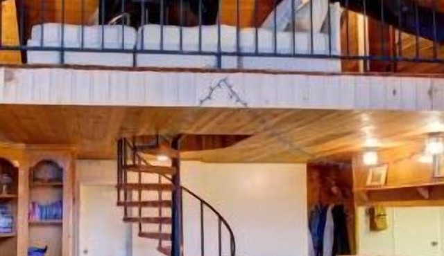 Family Cabin at Eagle Point