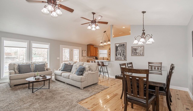 Family Friendly Modern Home- Adventures Start Here!