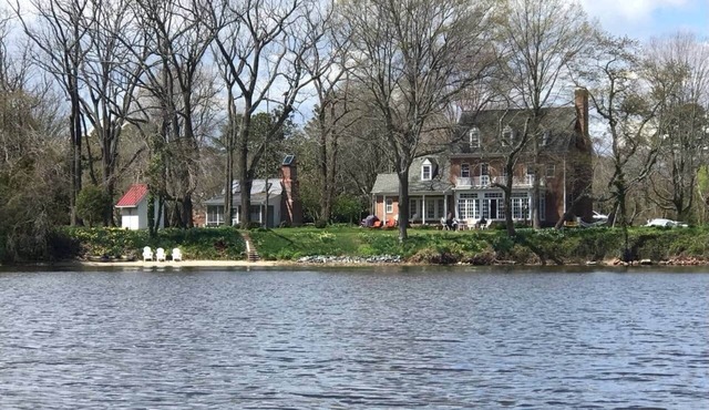 Ferry Bridge House