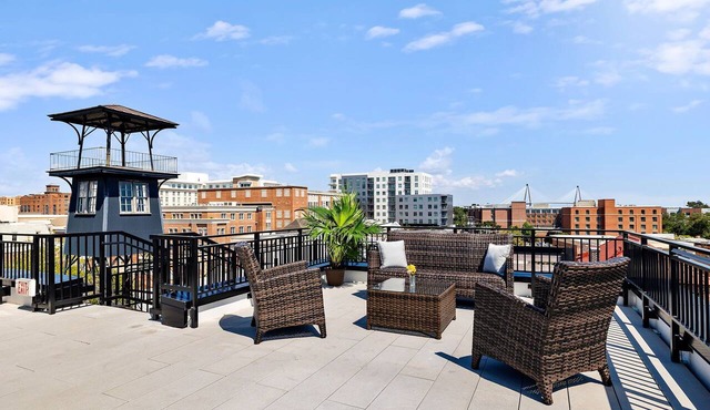Fire Tower | Fresh 1BR Suite + Courtyard + Rooftop