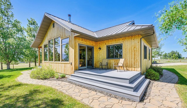 Fish, Hike & More: Home w/Views in Stevensville!