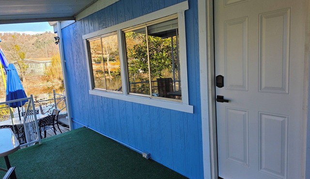 FISHERMAN'S CRASH PAD Lovely 1-bedroom with AC in peaceful Clearlake Oaks