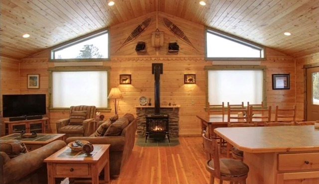Fox Den Lodge