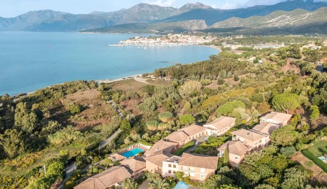 Fully equipped T3 apartment, breathtaking view of the Gulf of Saint-Florent!