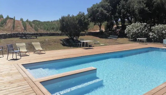 Gîte Celavu au Calme Avec Piscine