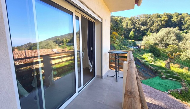 Garden House with AC in the Maquis