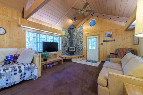 Glen Lake Cabin in the Woods