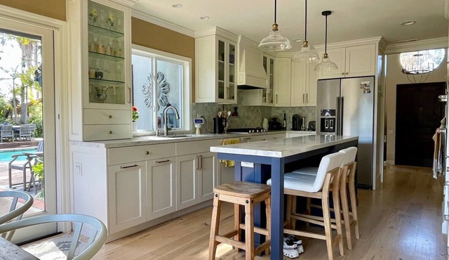 Gorgeous Solana Beach 3 bd pool, view, perfect for beach & racetrack