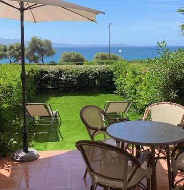 Grand studio rte des sanguinaires Superbe vue Mer