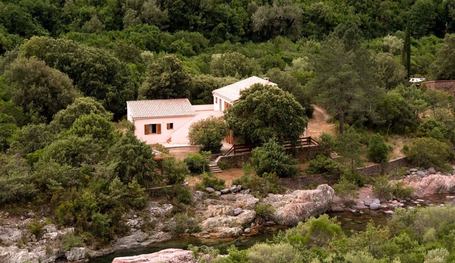 Great house, exceptional location