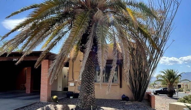 Green Valley Desert Retreat