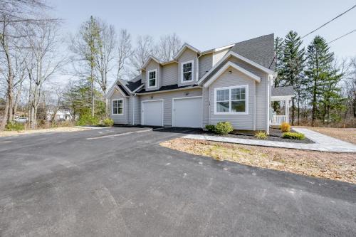 Group-Friendly 10BR Townhouse, Best Area in Bloomfield