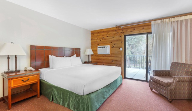 Group Outdoor Travel, Heated Pool & Hot Tub Near Tonto Natural Bridge