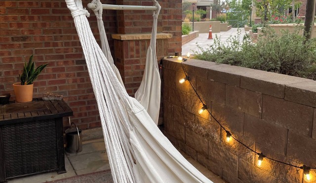 Hammock Hideaway- Close to Trails, Restaurants & Downtown in Boulder