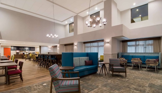 Hampton Inn by Hilton Wilson