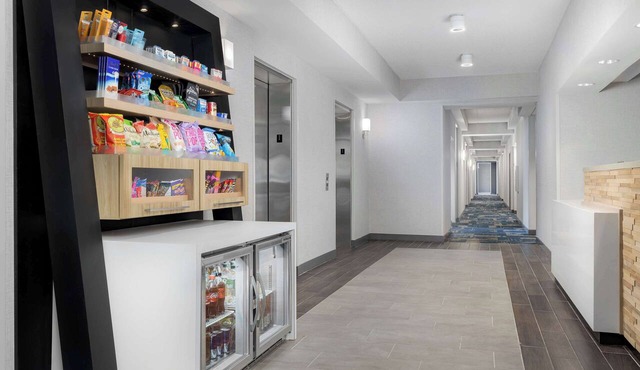 Hampton Inn Louisville-Airport