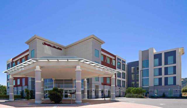 Hampton Inn & Suites Gilroy, Ca