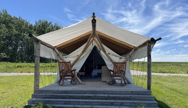 Heritage Ranch 'Madison' Glamping Tent (8)