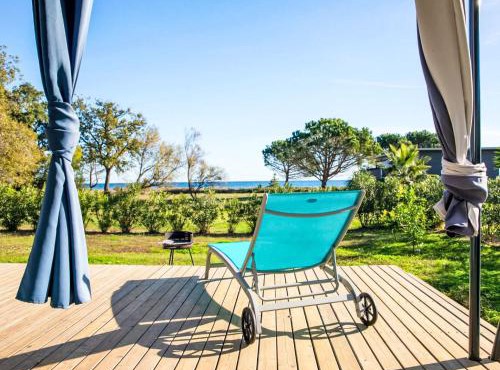 Holiday Home Lodge Premium 6p by Interhome