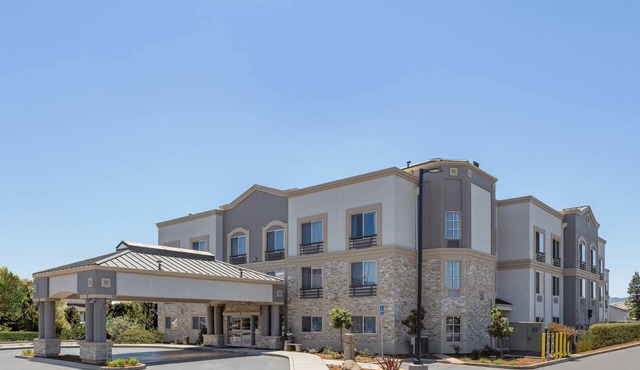 Holiday Inn Express Hotel & Suites San Jose-Morgan Hill by IHG