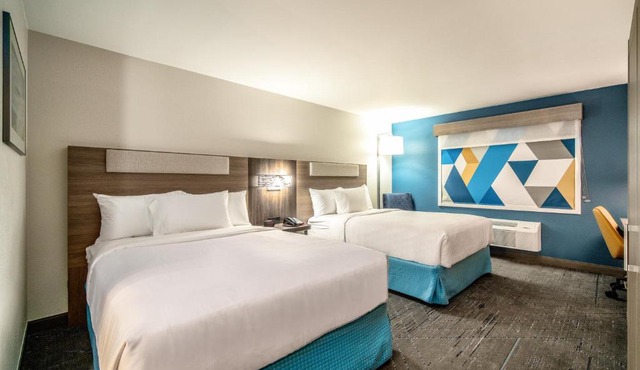 Holiday Inn Express & Suites Phoenix - Mesa West by IHG