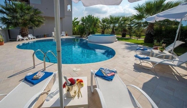 Holiday villa "Xenos 2" with view of the water