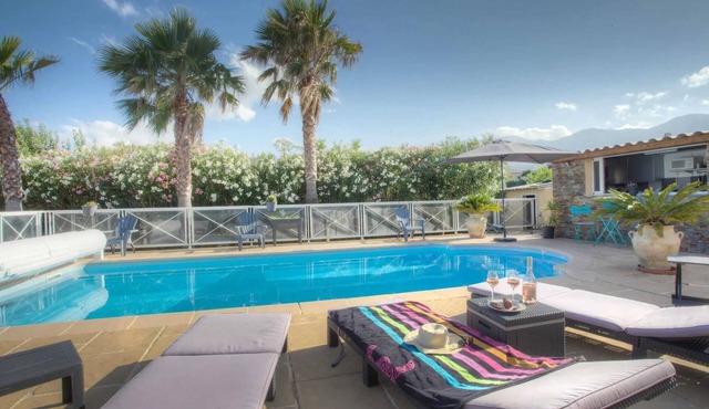 Homerez - Family villa with pool in Furiani