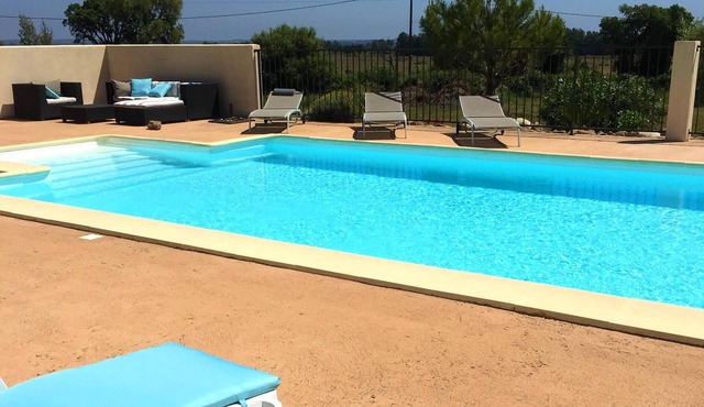 Homerez - Villa 4 km away from the beach for 4 ppl. with shared pool and terrace