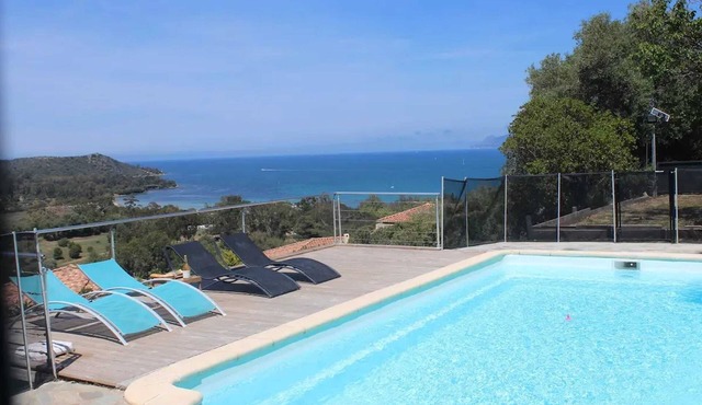 Homerez - Villa in Saint-Florent